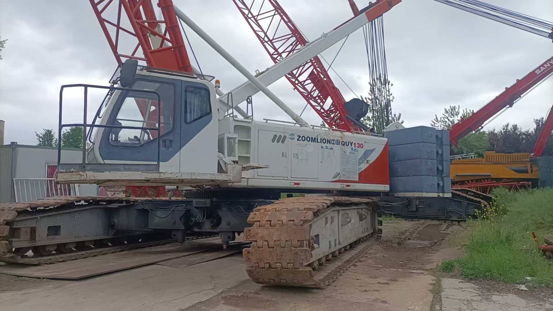 Used 2013 Zoomlion 130 tons Crawler Crane for sale
