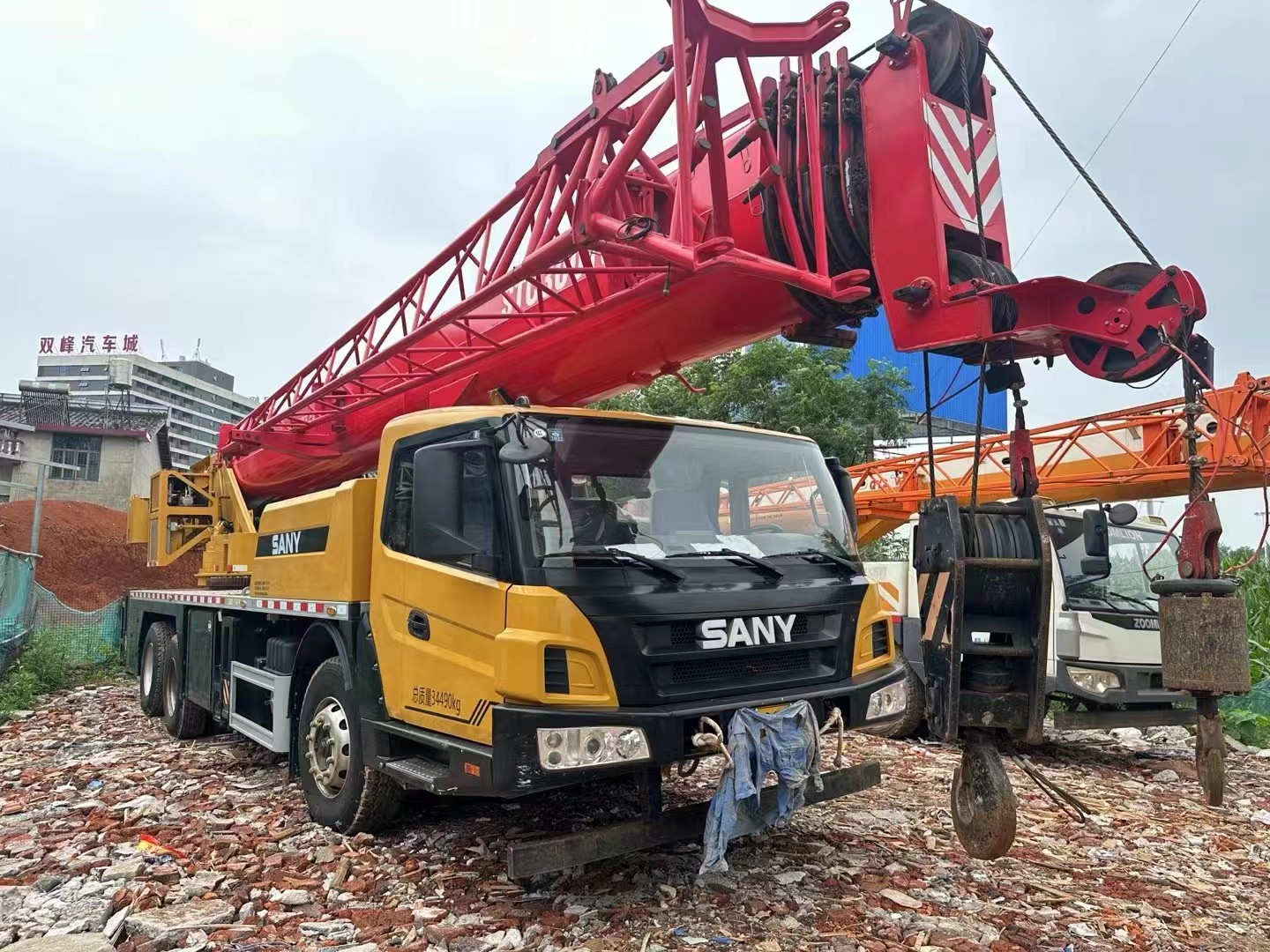 Used 2021 Sany 30ton truck crane for sale